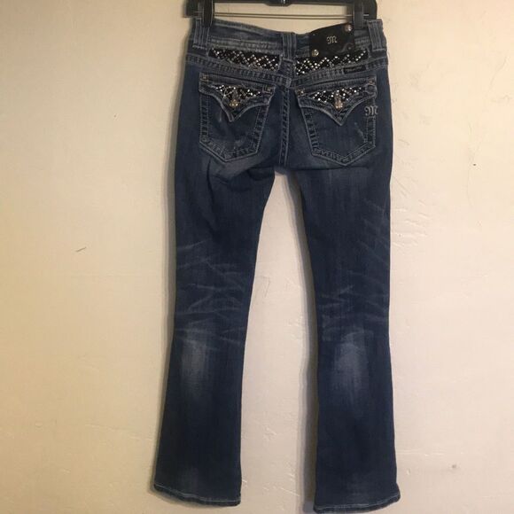 Miss Me Jeans (#265) 27x31 - Picture 3 of 8
